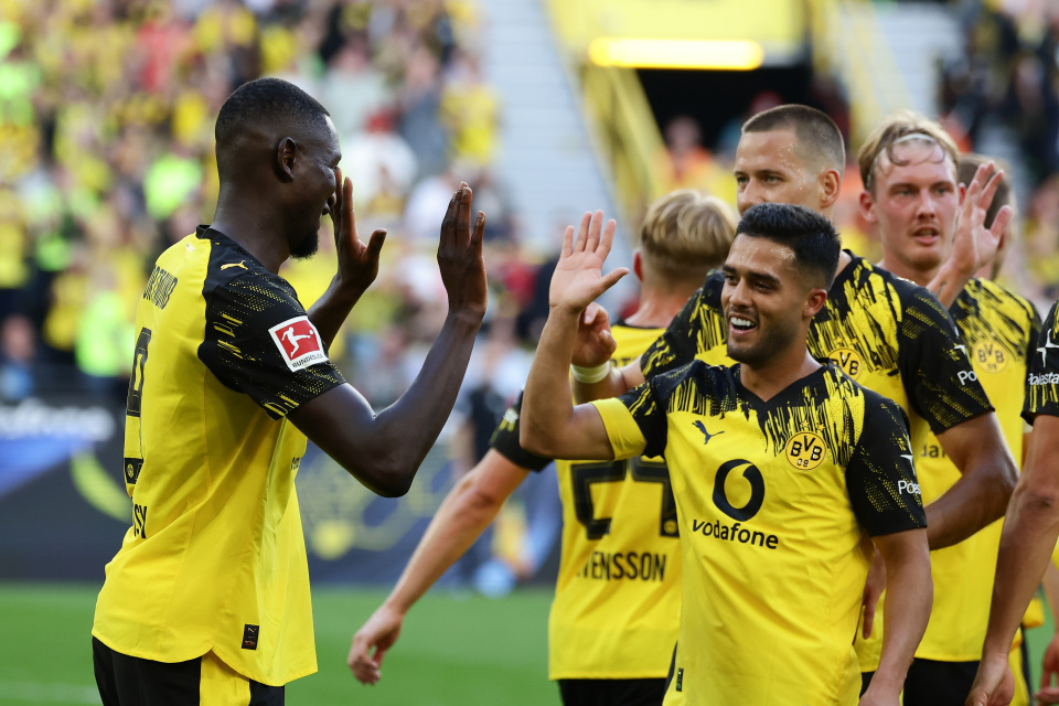 球员赛后向, com, 比赛中受伤