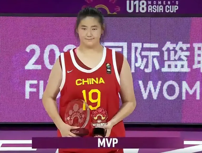 inews, 川女篮此前 inews, 川女篮此前