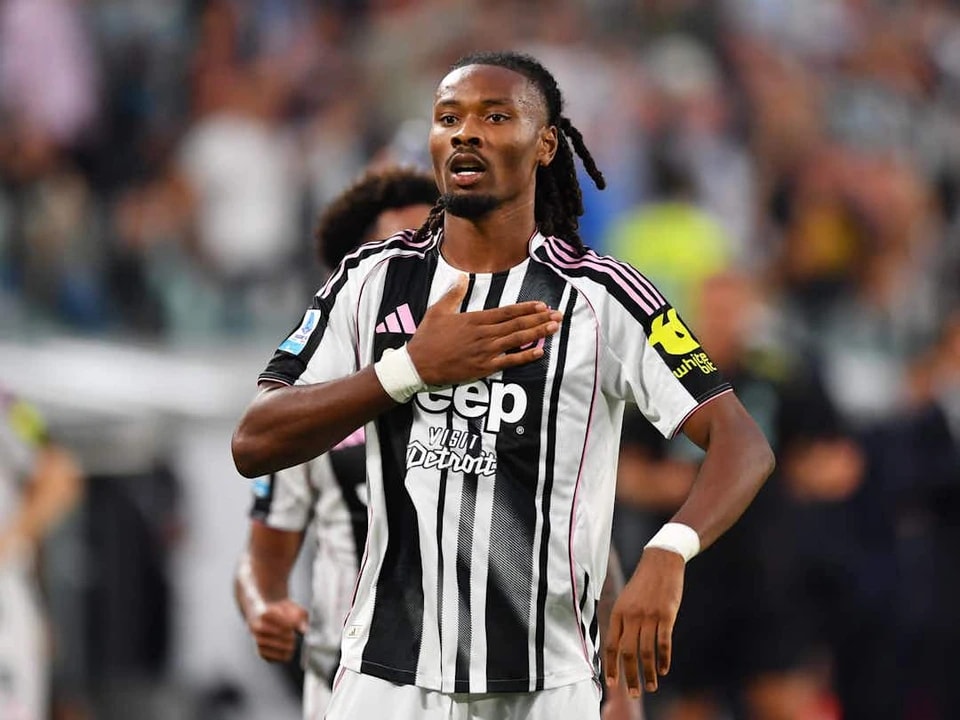 来自英格兰, 图拉姆是英 来自英格兰, 图拉姆是英